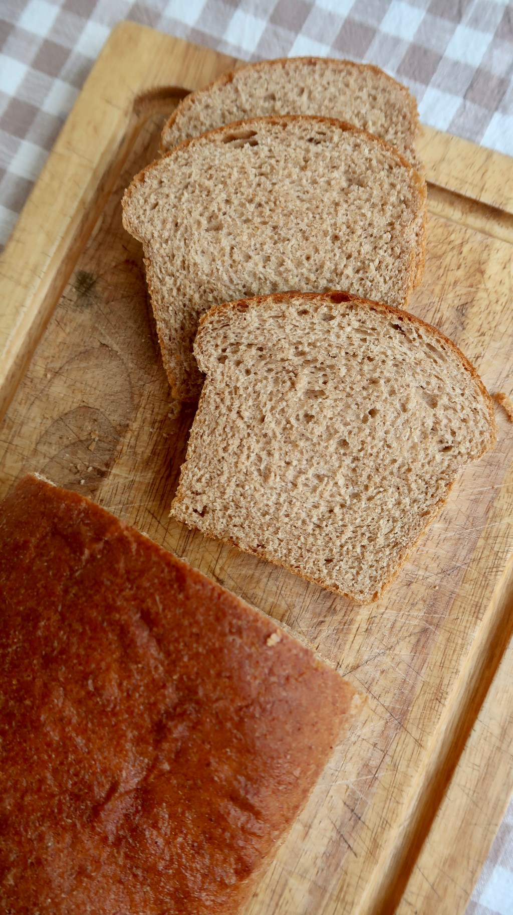 Fresh Milled Honey Wheat Sandwich&nbsp;Bread
