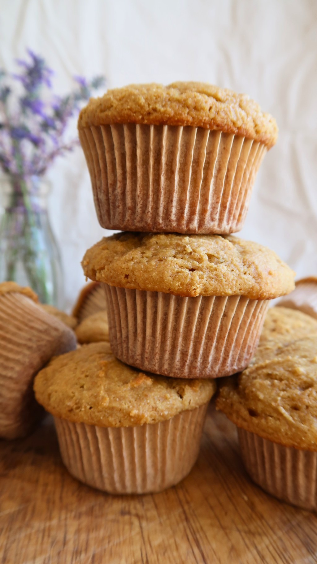 Fresh-Milled Maple-Sweetened Einkorn&nbsp;Muffins
